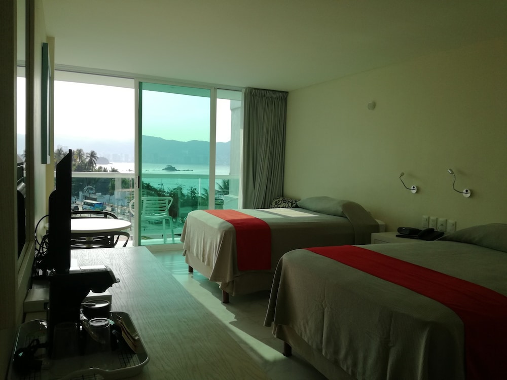 We Hotel Acapulco 17/57