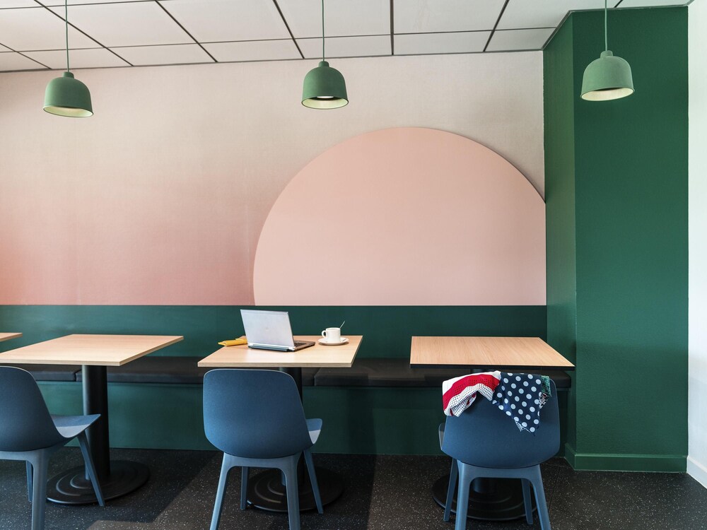 Ibis Styles Marseille Plan De Campagne 60/70
