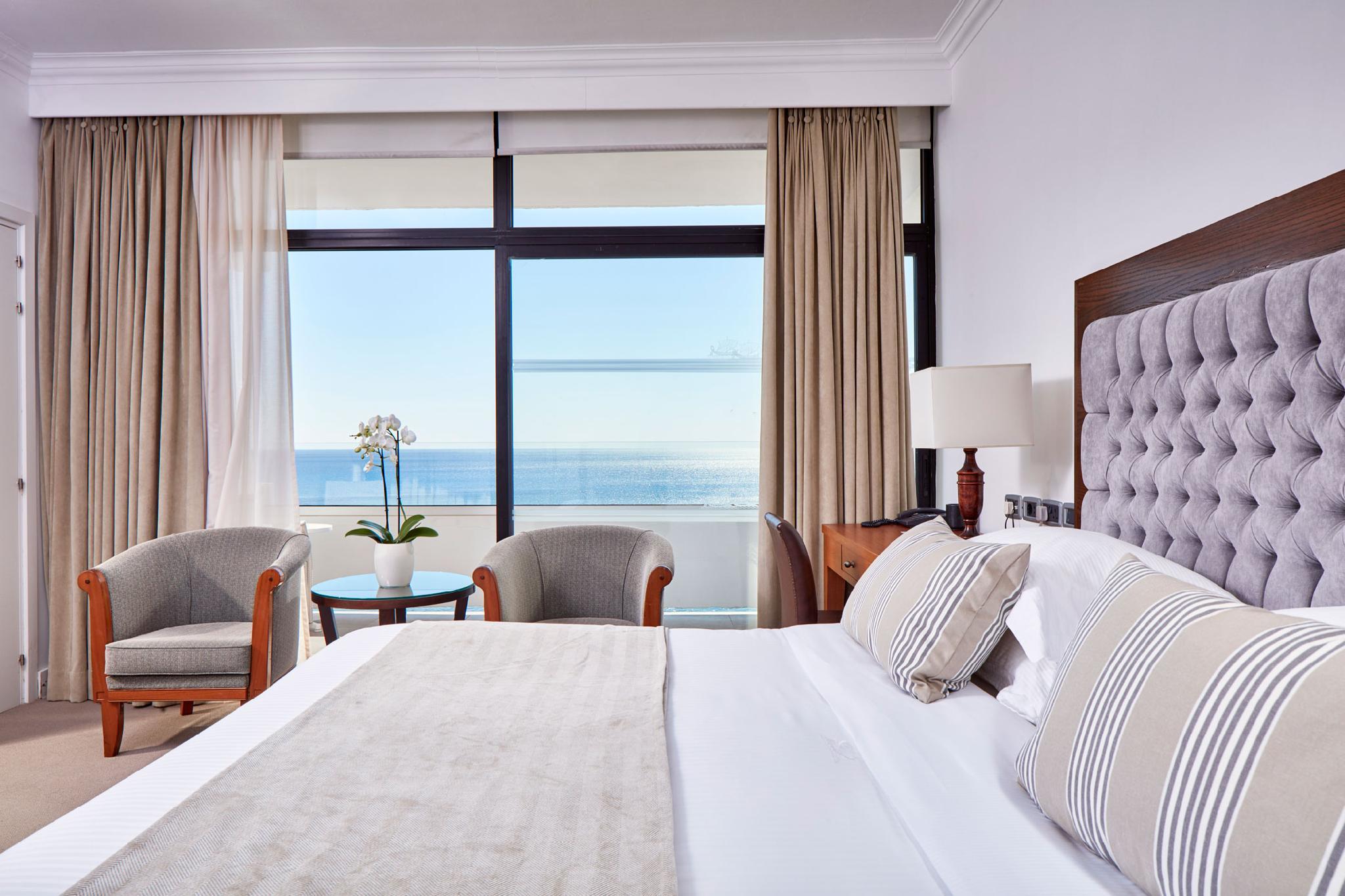 Presidential, Suite, 1 King and 1 Single Beds, Sea View