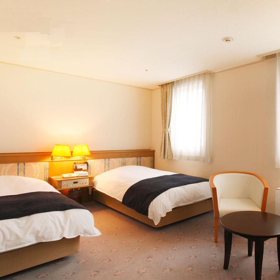 Semi Room, Suite, Twin Beds