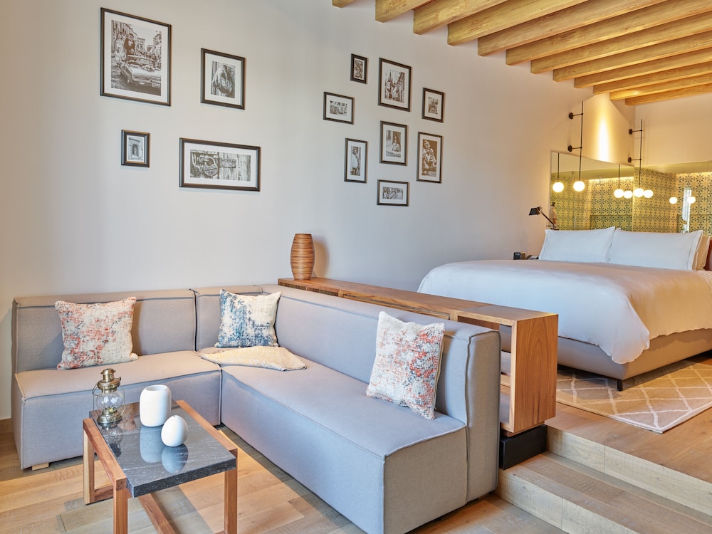 Live Aqua San Miguel de Allende 36/86