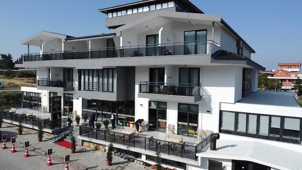Çelik Thermal & Spa 5/48