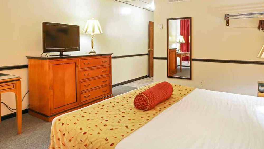 M Star Hotel North Canton 17/47