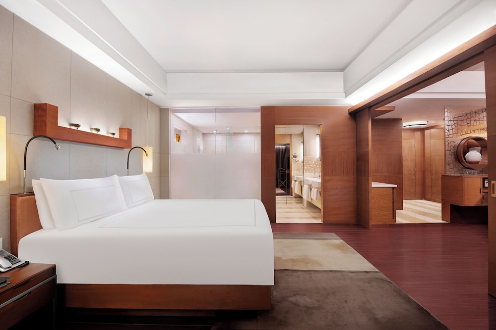 Swissotel Grand Shanghai 13/47