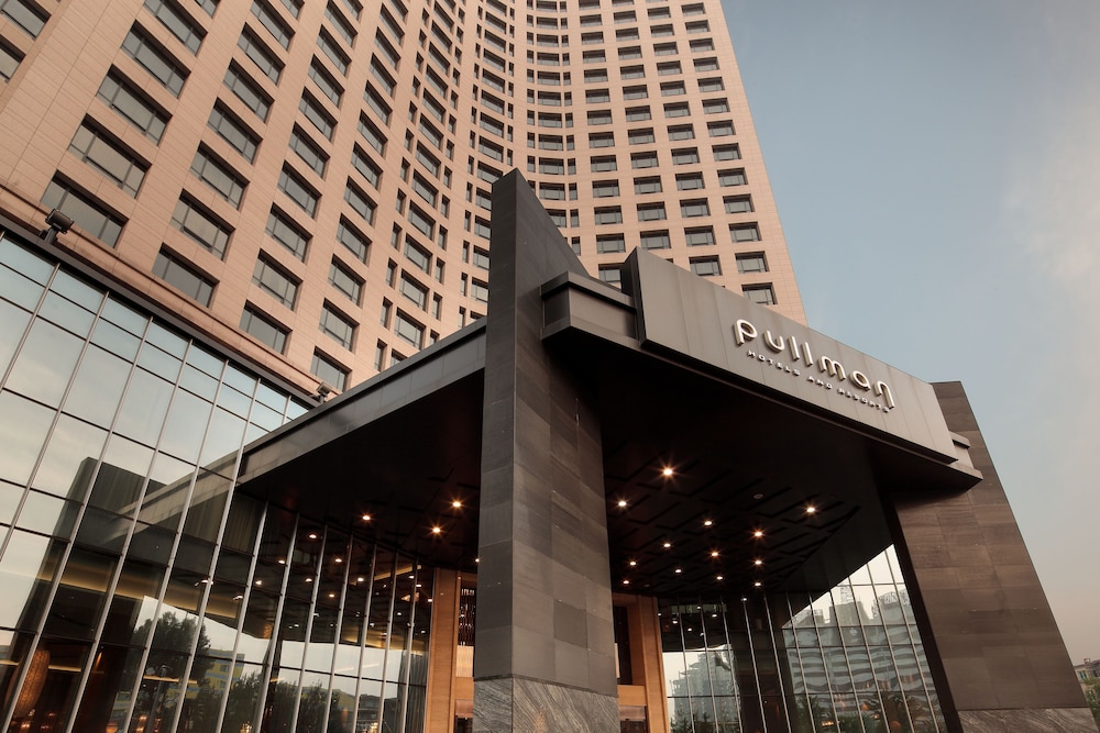 Pullman Anshan Time Square 3/73