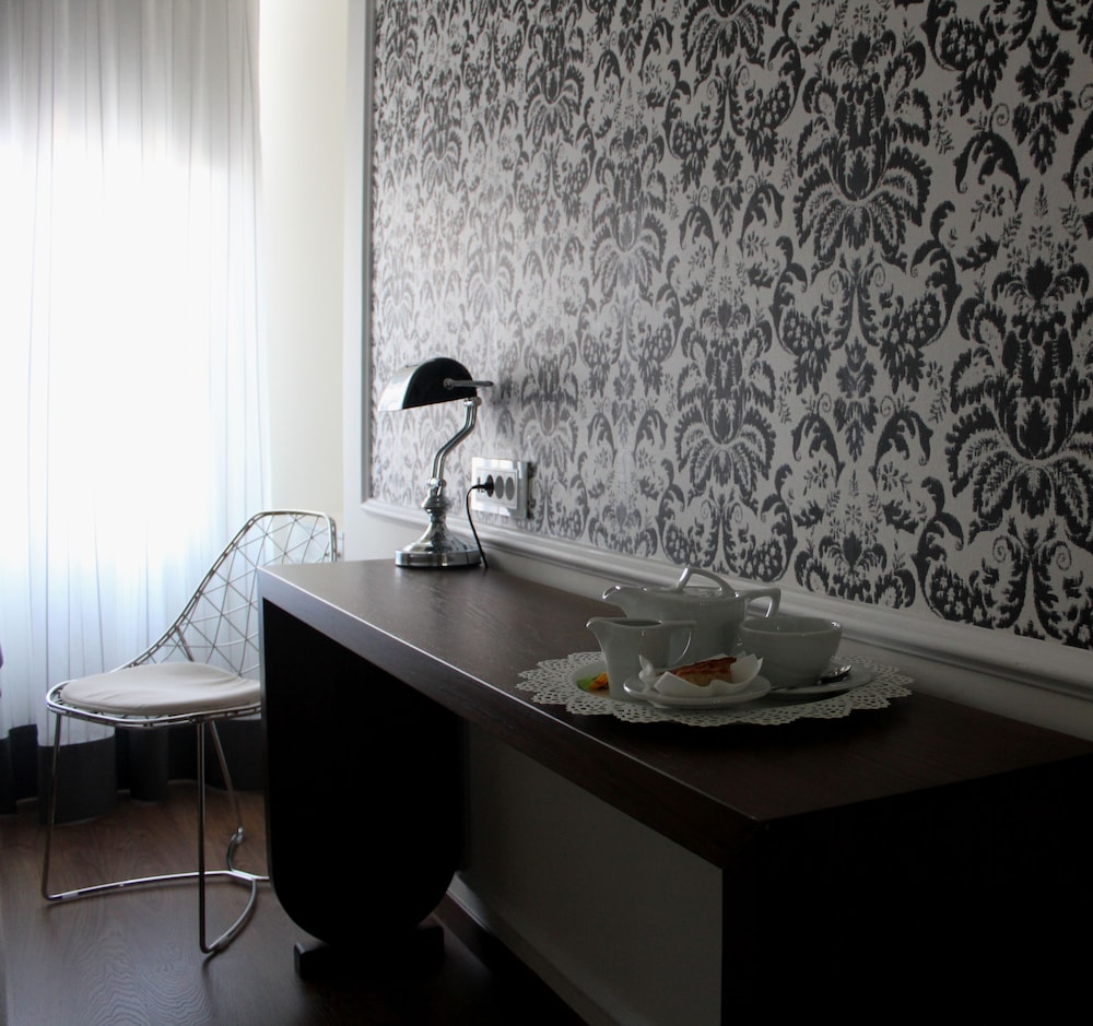 Metropolis Hotel Ioannina 60/63