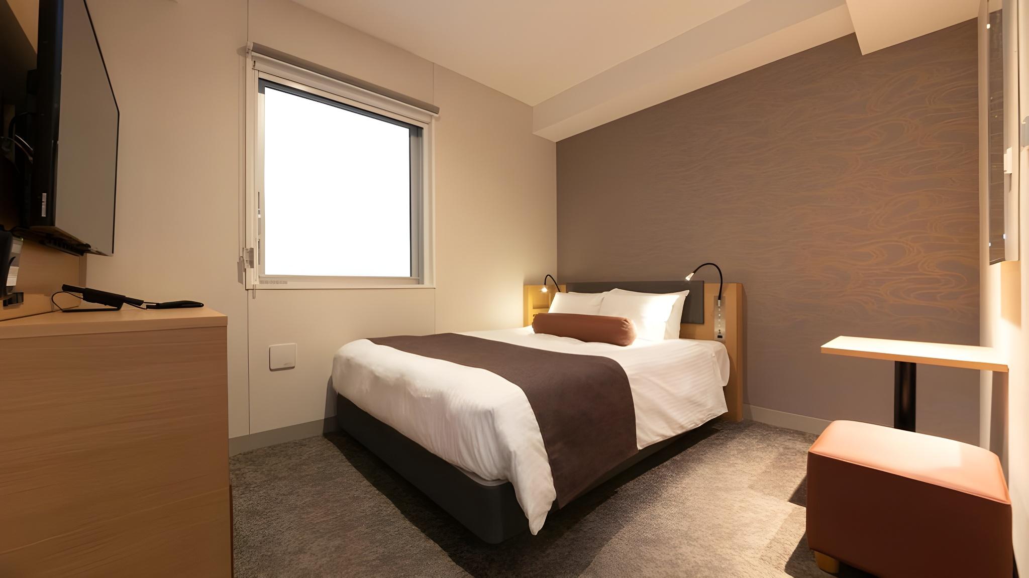 Tower, Double Bed