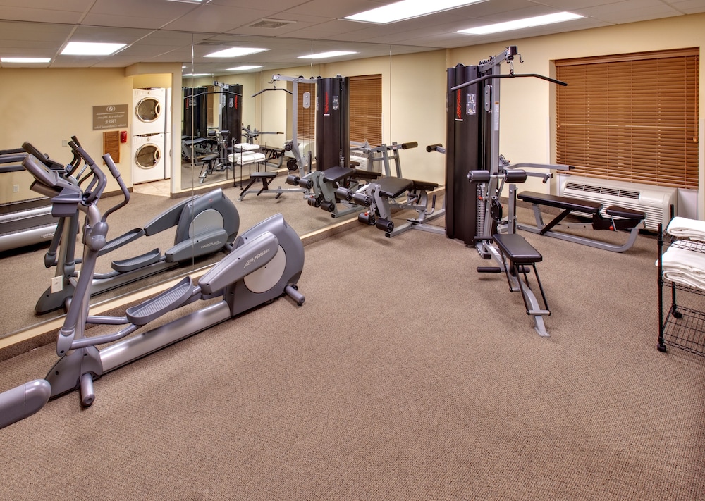 Candlewood Suites Omaha Airport 13/26