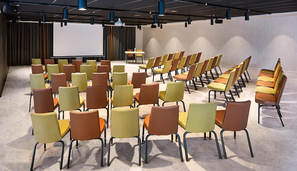 Park Inn By Radisson Brussels Airport 60/68