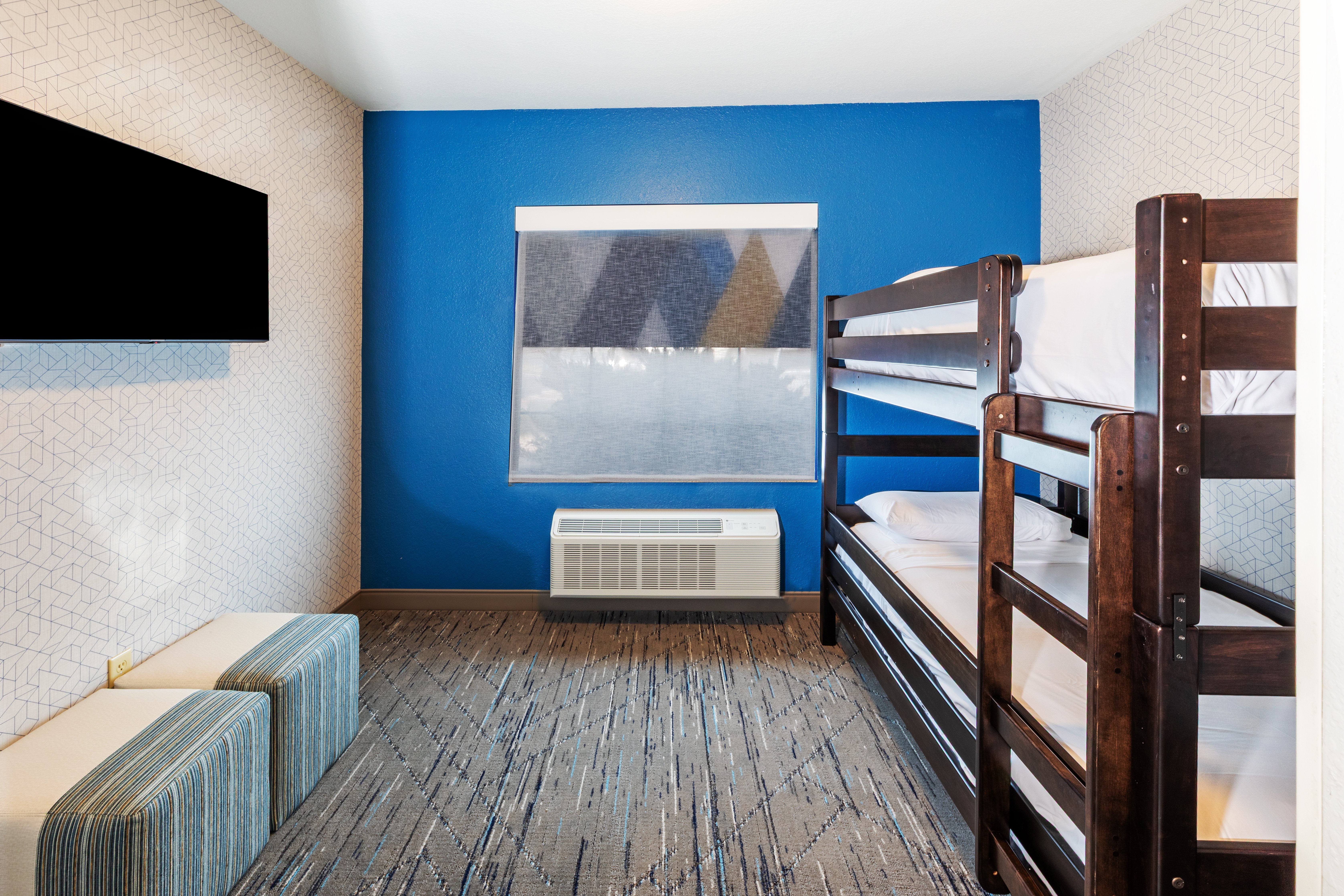 Holiday Inn Express Hotel and Suites Tulsa S Broken Arrow Hwy 51 28/80
