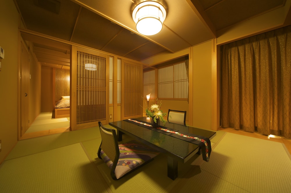 Kasuitei Oya 38/64