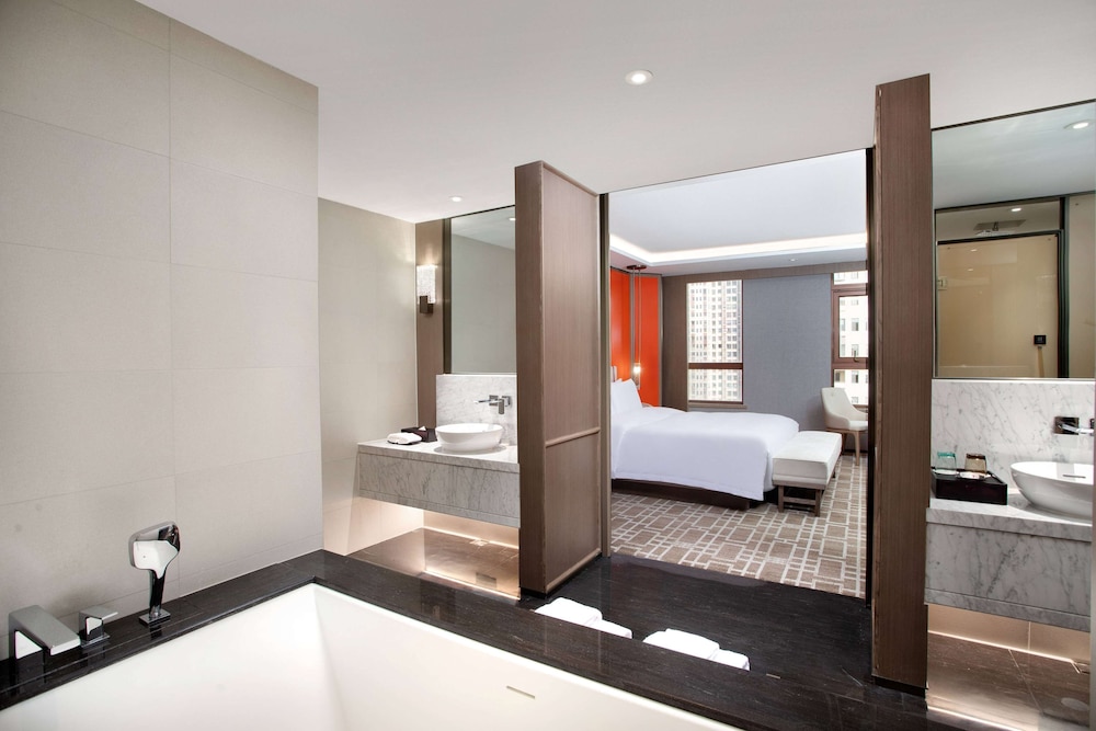 Ramada Plaza by Wyndham Poyang 18/20