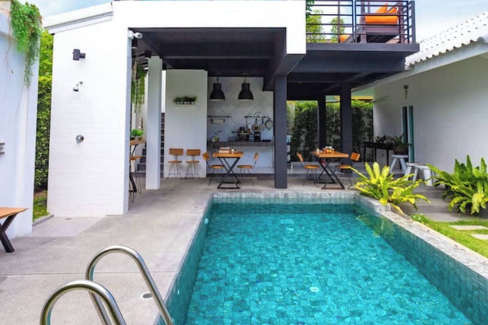 The Seaton House Phuket 44/50