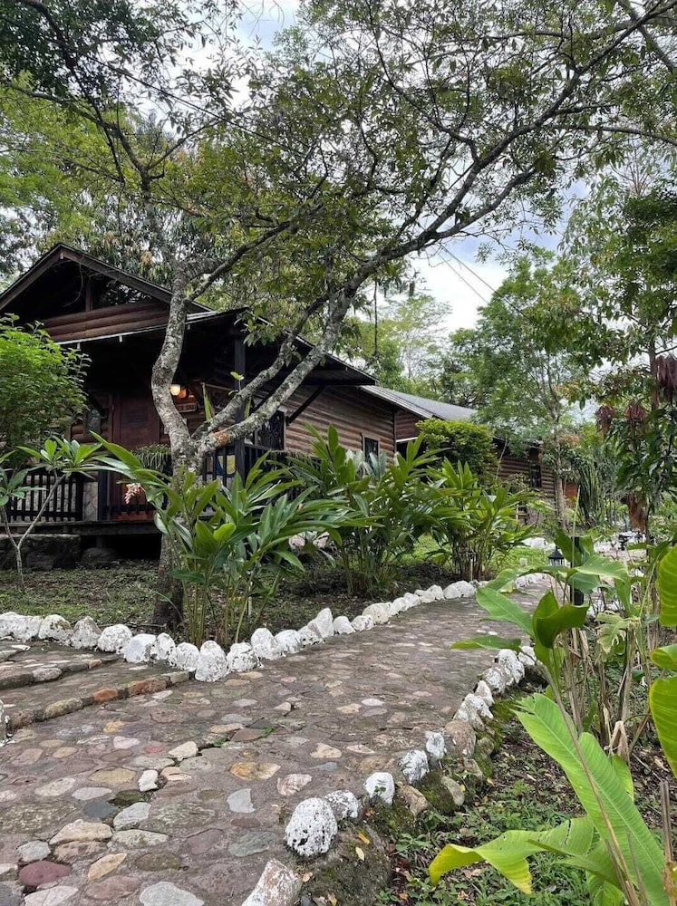 Mayan Hills Hotel 32/39