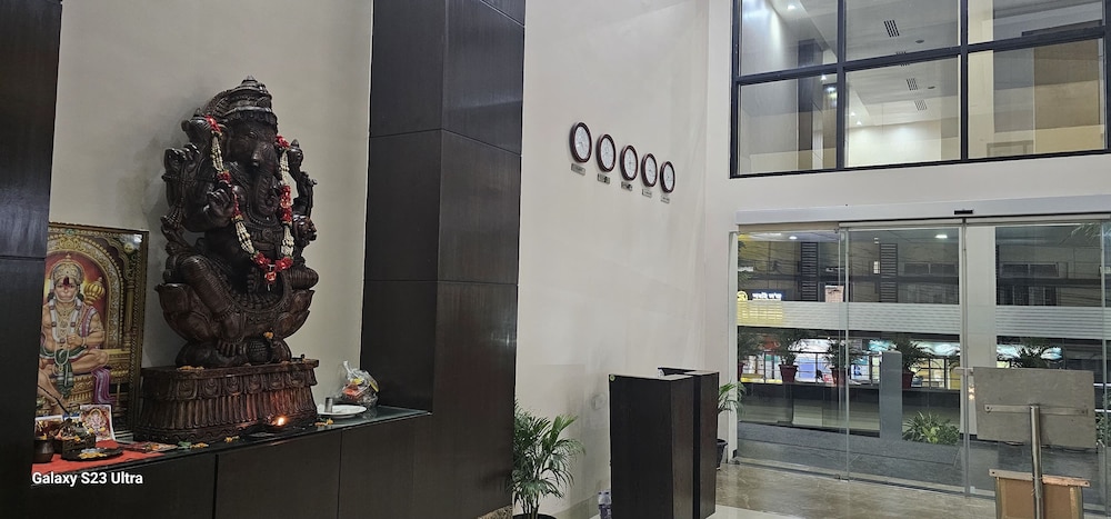 Hotel Daaysco Oley Allo 10/50