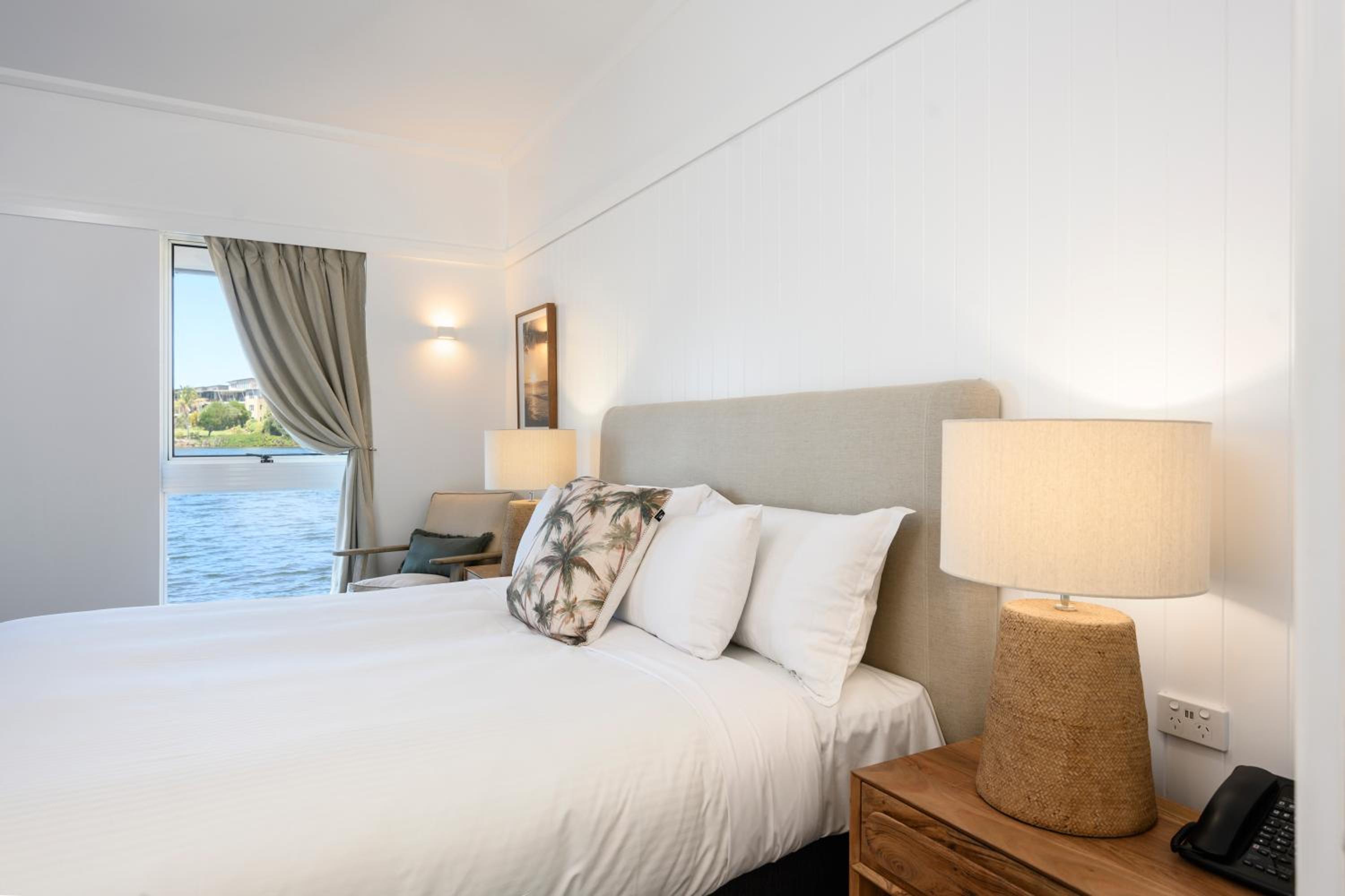 Overwater, Deluxe, Bungalow