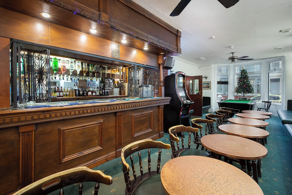 Royal Oakwell Hotel 45/52