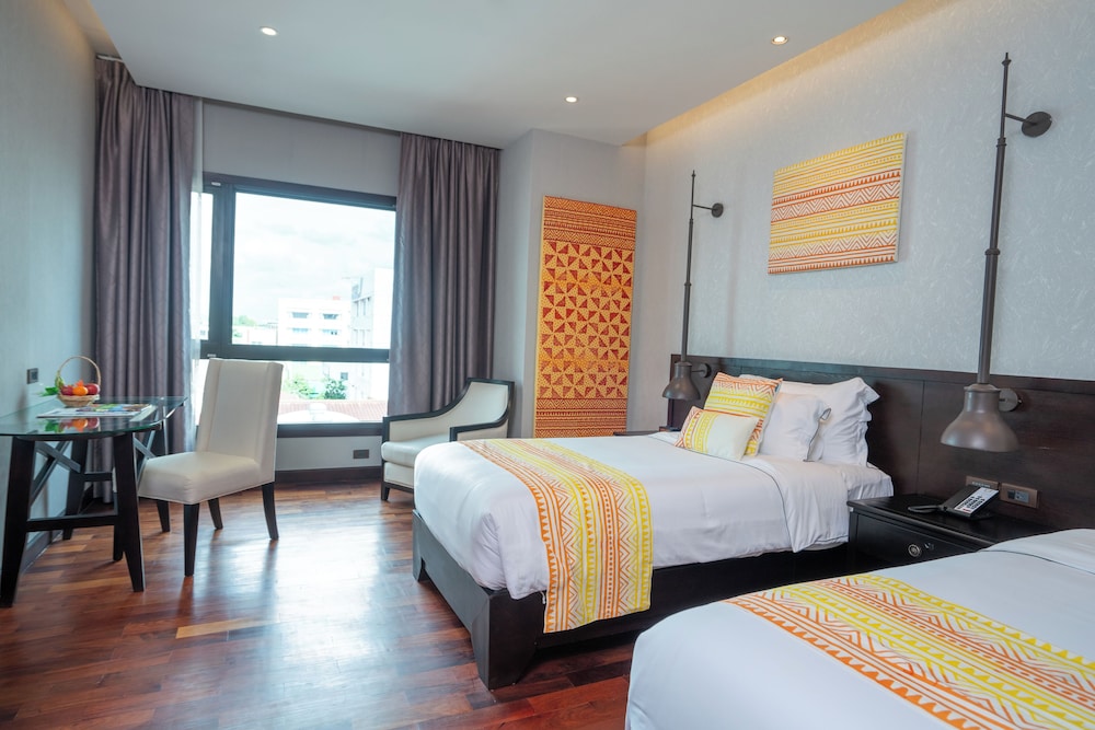 Mintra Hotel 9/48