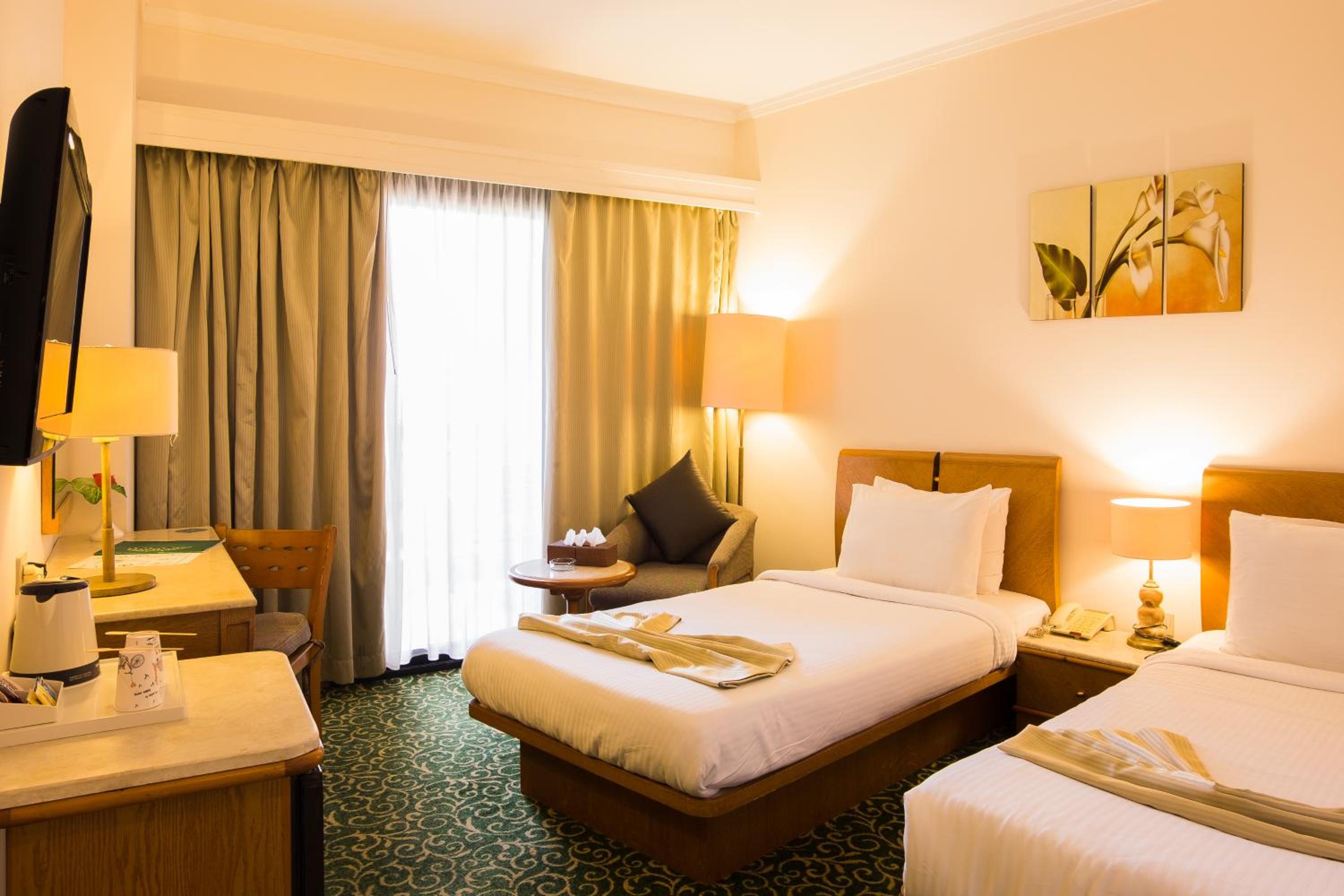 Standard, Double Bed, Lateral Side Sea View