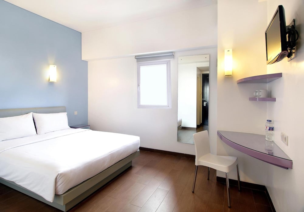 Amaris Hotel Bandara Soekarno Hatta 13/27