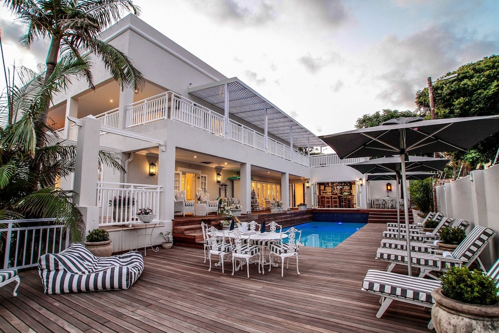 Sandals Guest House 6/77