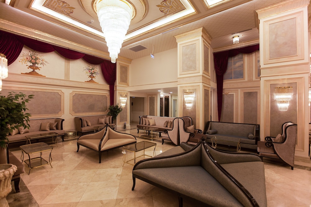 Miss Istanbul Hotel & Spa 32/48