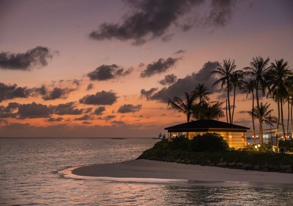 Joy Island Maldives 57/61