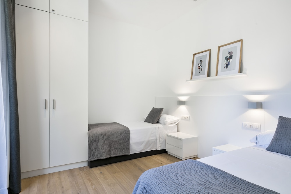 Murmuri Residence Mercader 23/70
