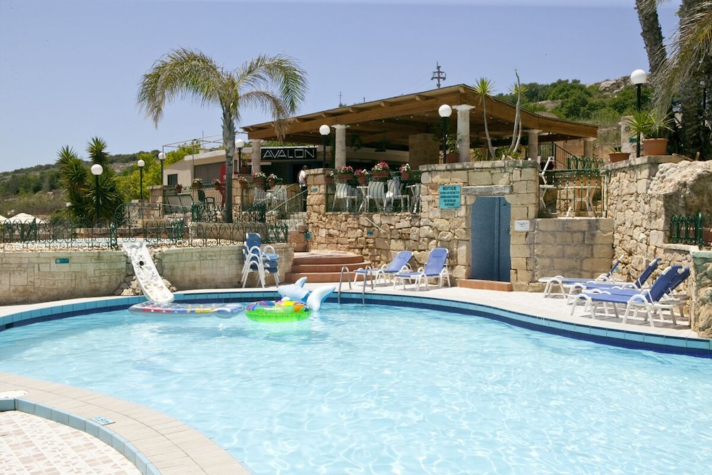 Xemxija Bay Hotel (ex Porto Azzurro) 55/66