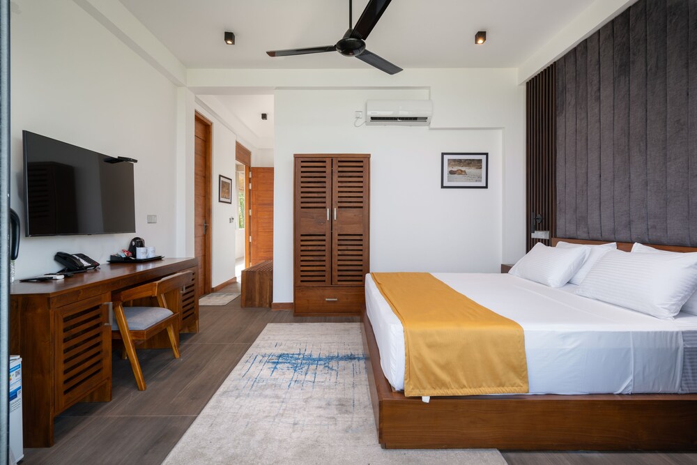Thimbiri Wewa Resort Wilpattu 18/38