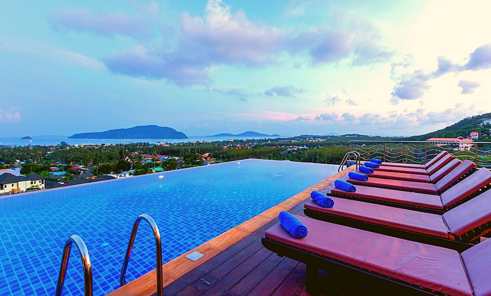 The View Rawada Phuket 34/56