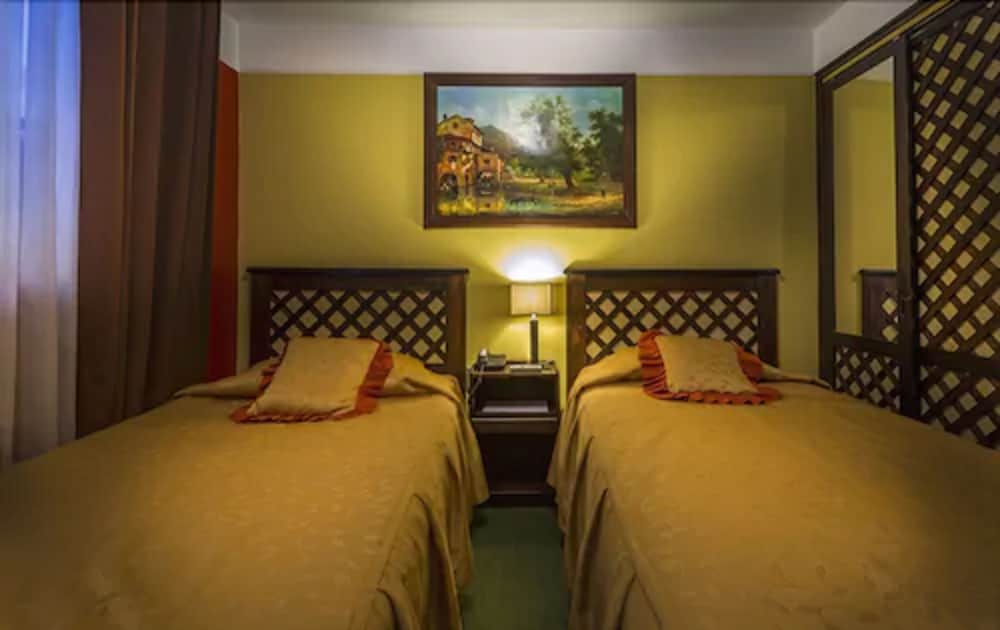 Hotel Oblitas Plaza de Armas Cusco 15/64