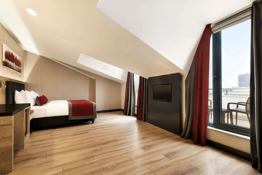 Ramada Encore by Wyndham Gebze 23/49