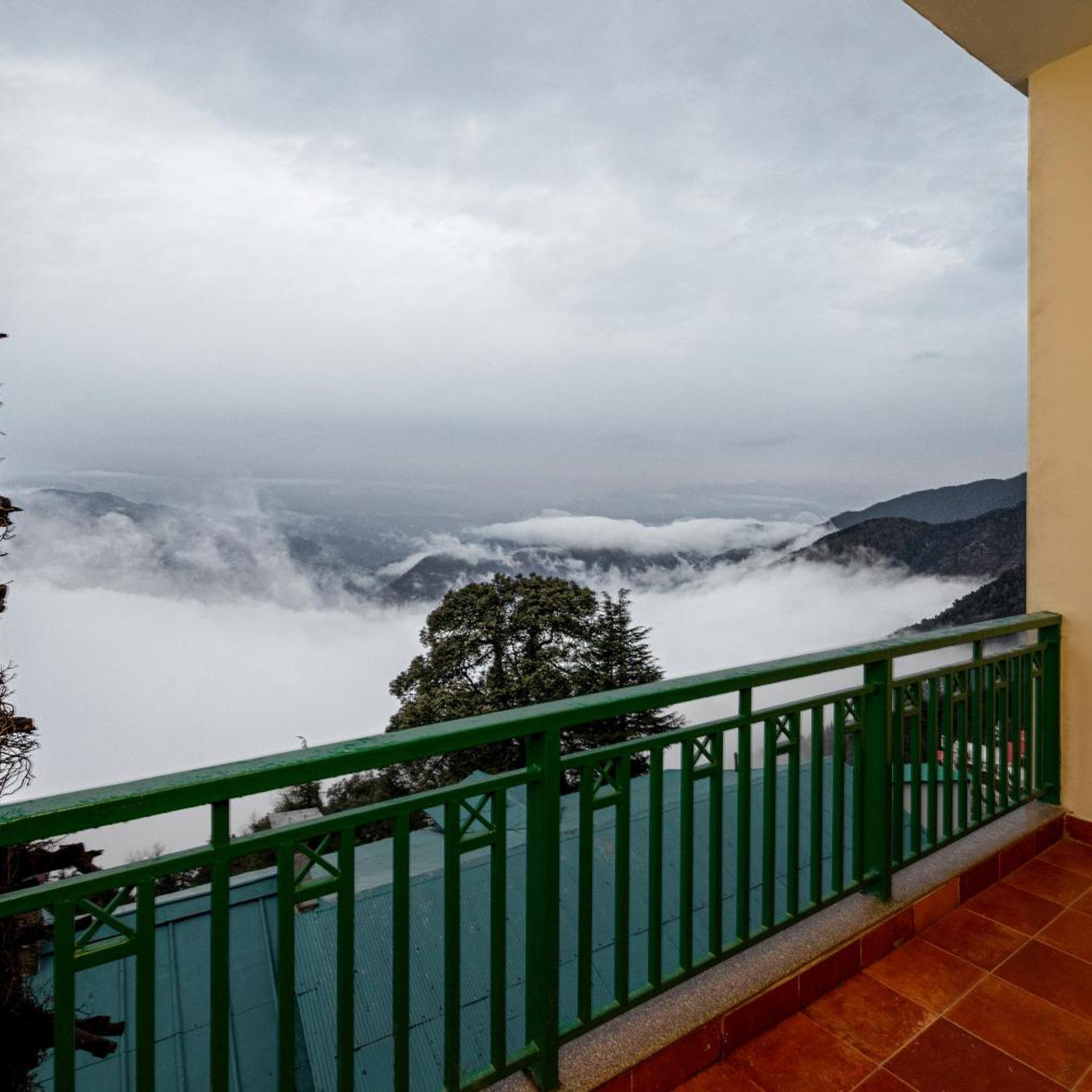 GRAND VIEW HOTEL 5/51