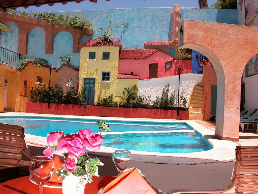 Zihuatanejo Centro 28/30