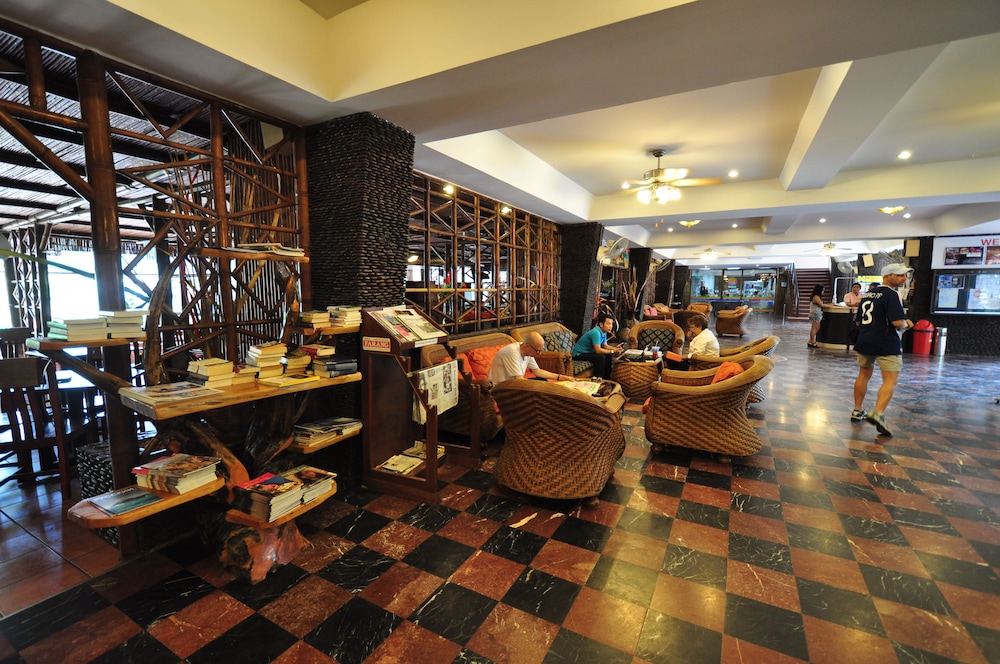 Basaya Beach Hotel And Resort 47/63