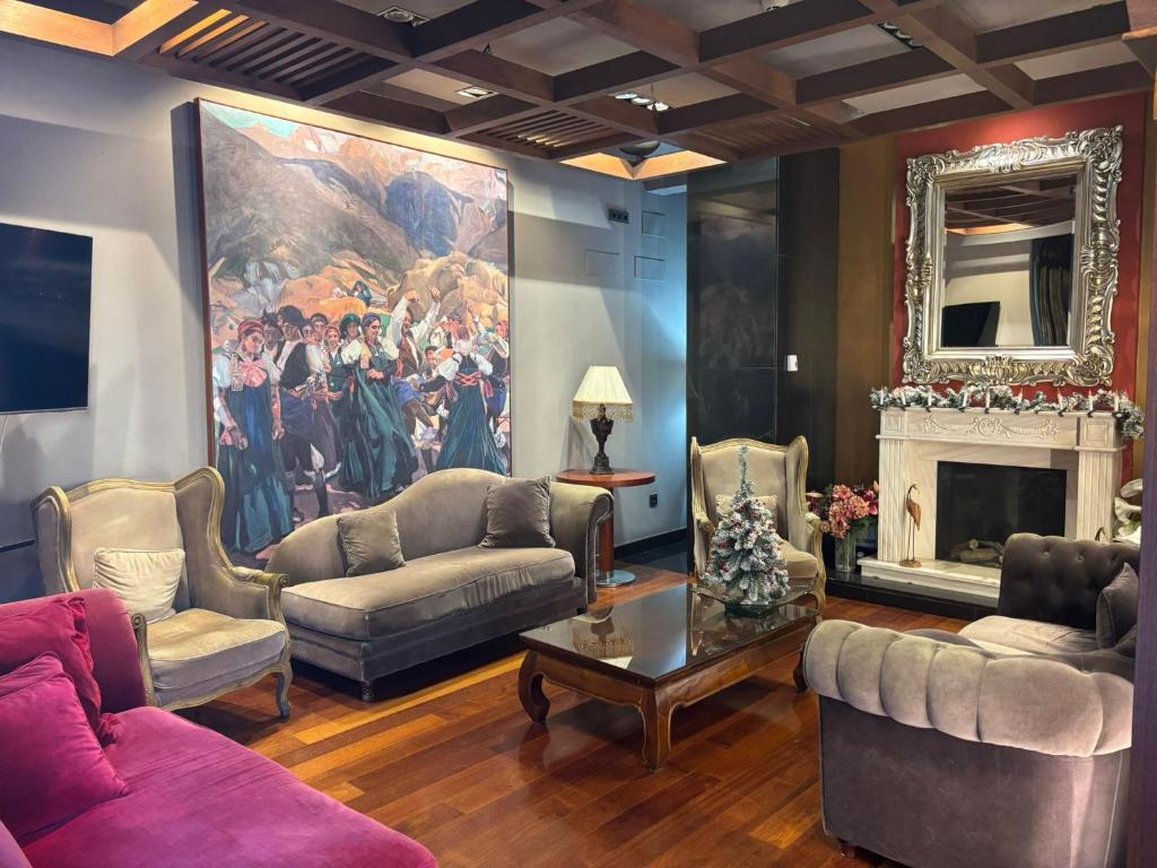 Hotel Sancho Abarca 25/44