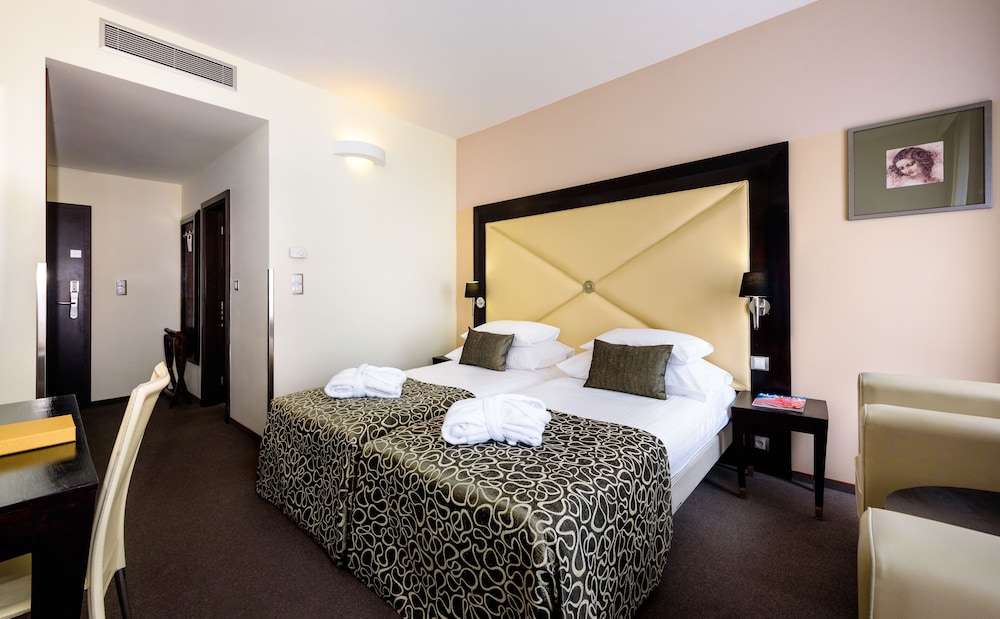 Grandior Hotel Prague 12/71