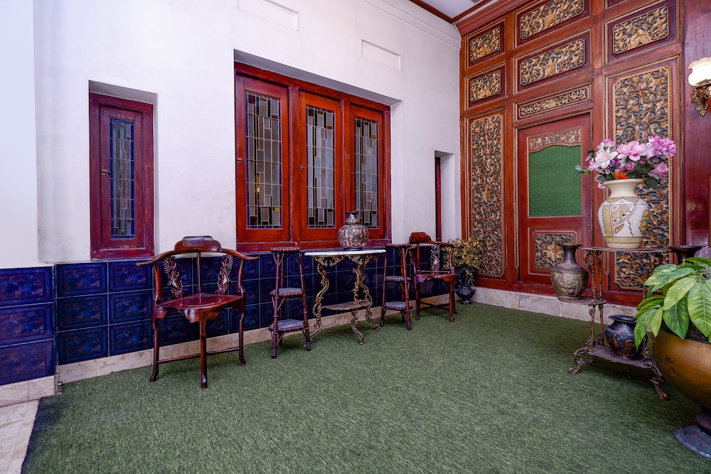 Super OYO Capital O 1644 Hotel Griya Kencana 56/59