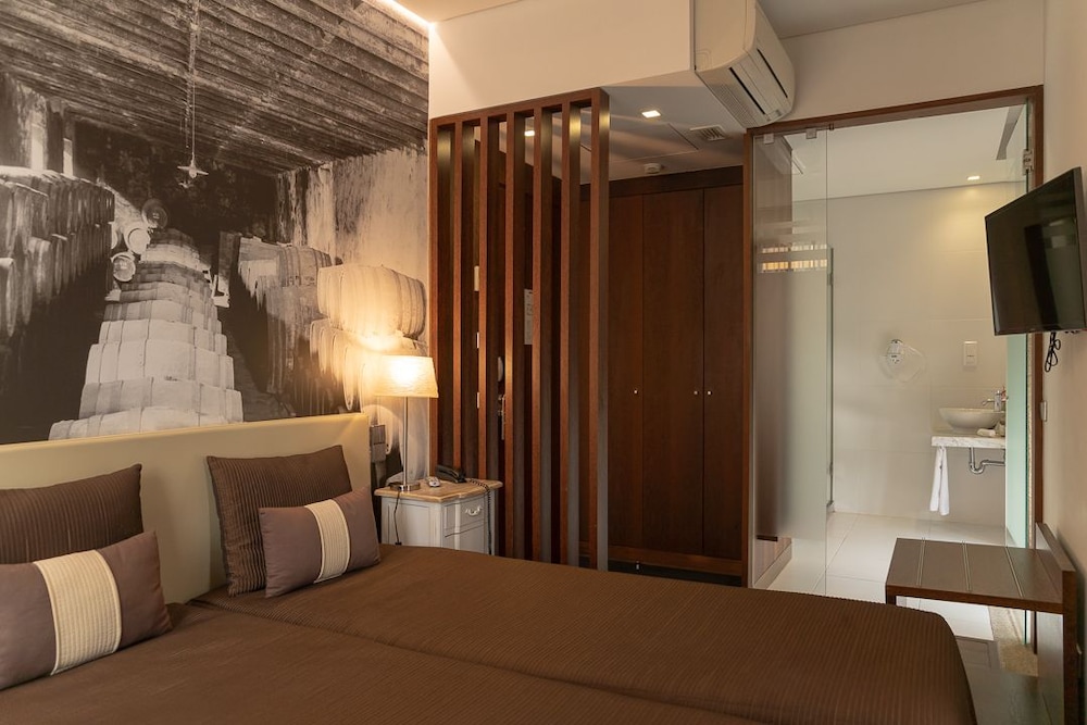 Oca Ribeira do Porto Hotel 33/50