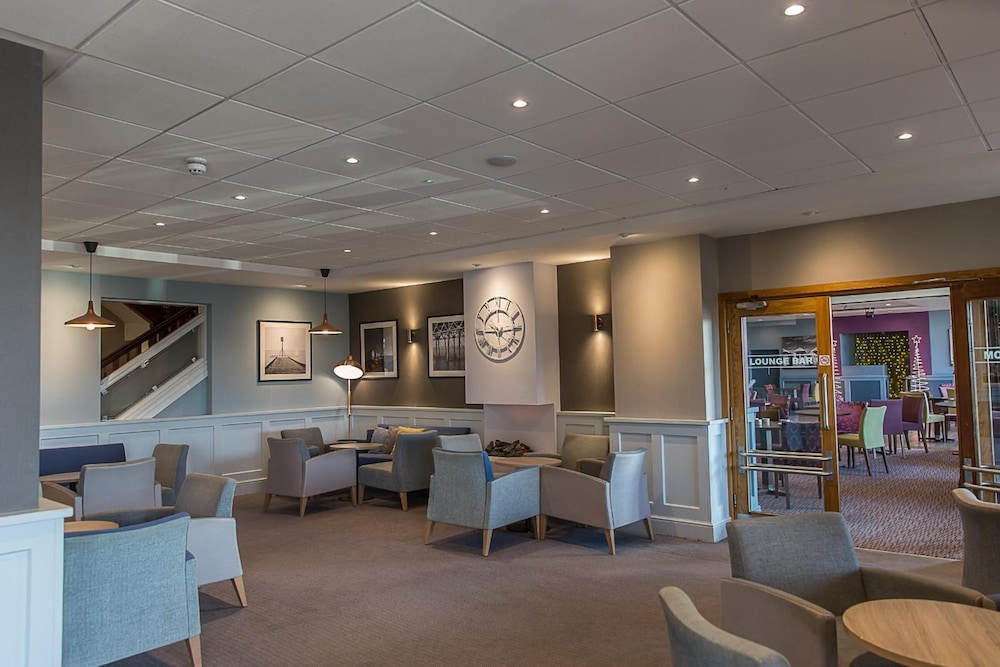 St. Ives Hotel 31/50
