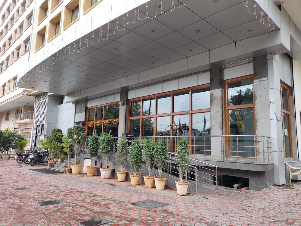 Oyo Premium Secunderabad Station 3/30