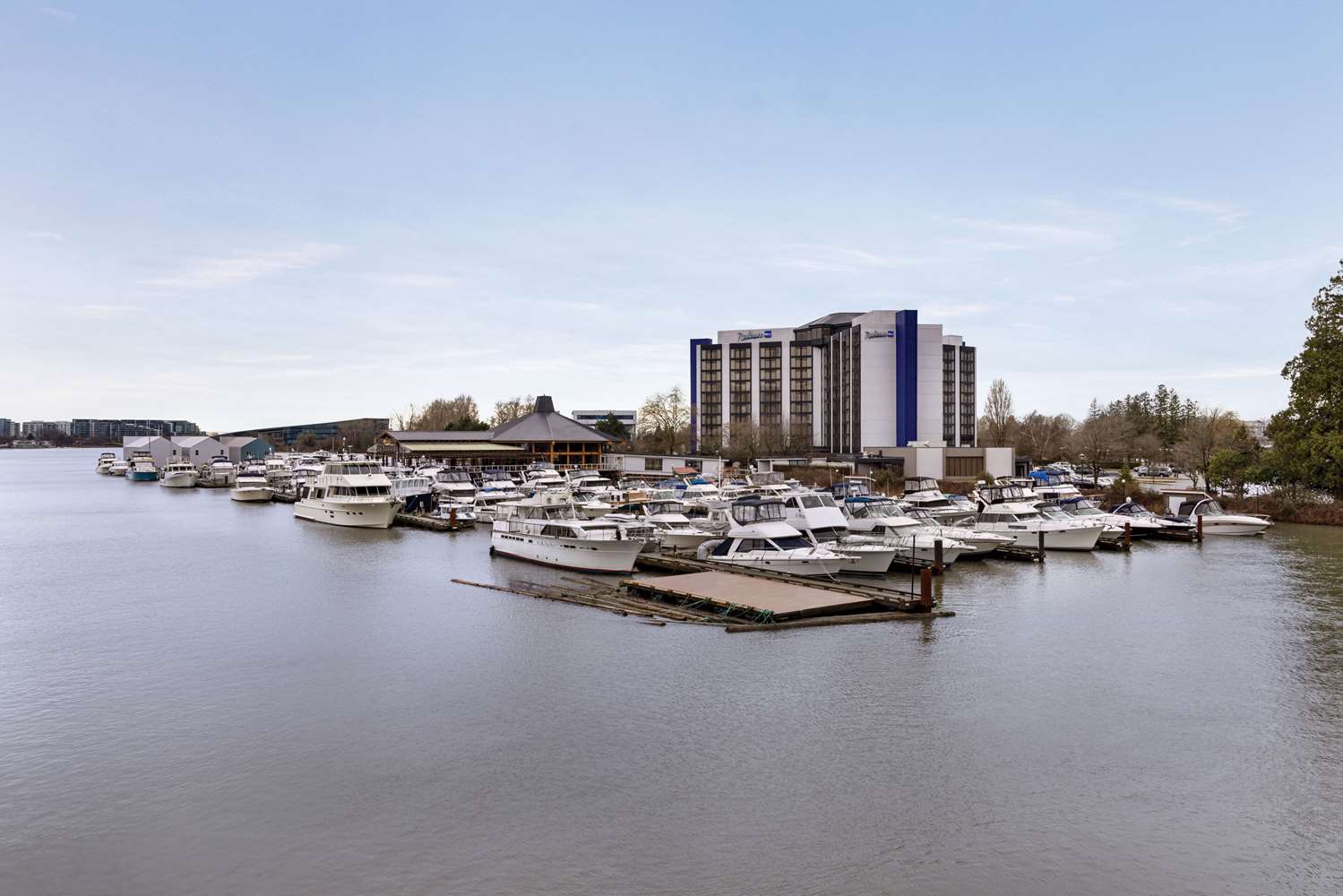 Radisson Blu Vancouver Airport Hotel & Marina 45/45