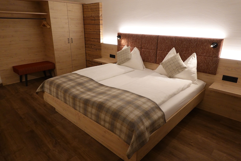 Hotel Schweizerhof 3/30