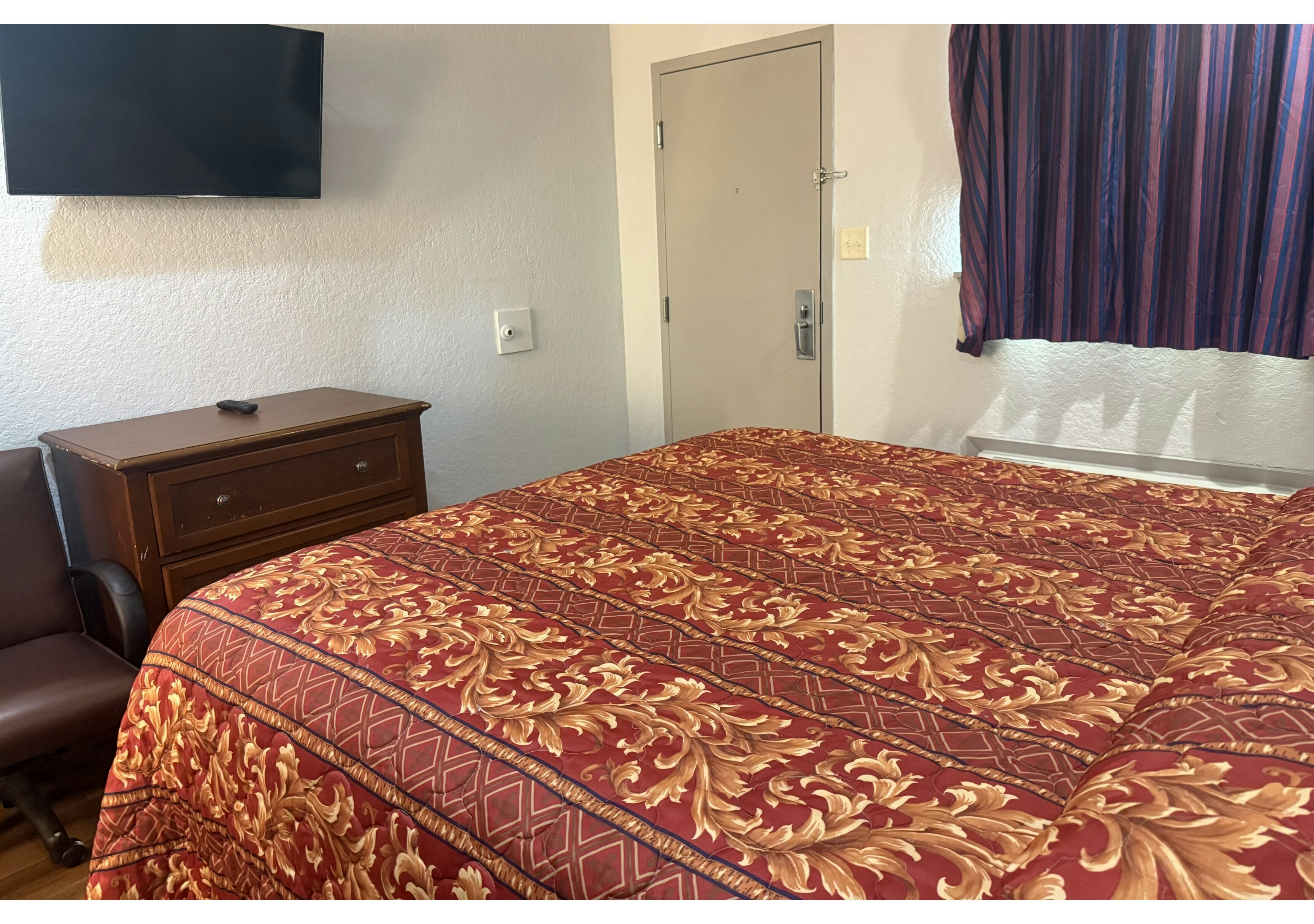 Economy Lodge by Hotel O Texas City 19/42