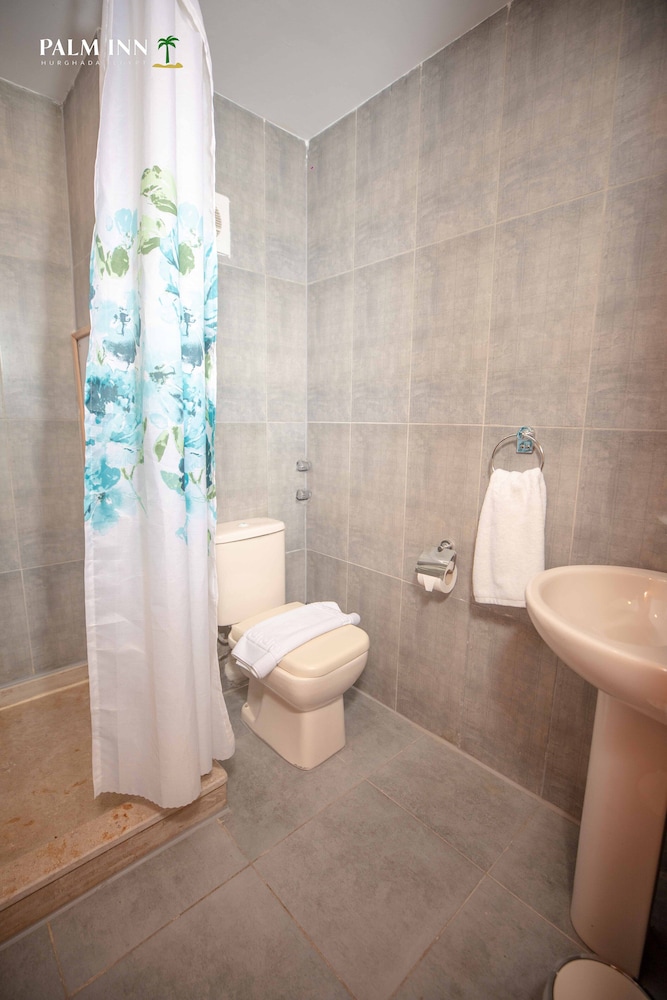 Palm Inn Hotel 48/50