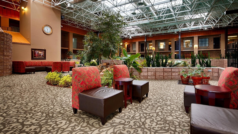 Alexandria Inn and Suites and Conference Center 18/32
