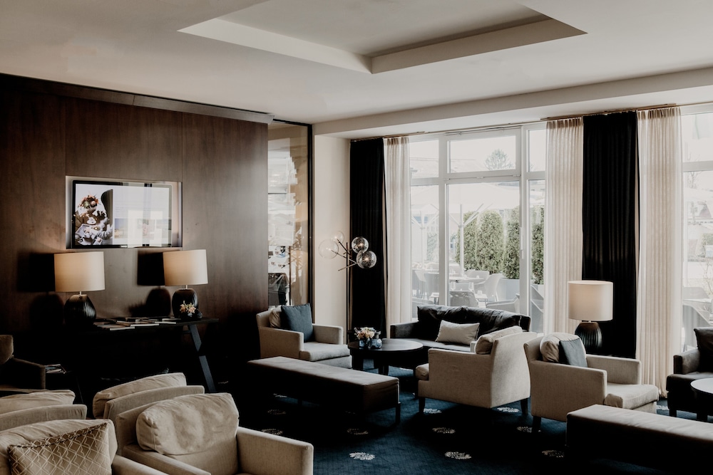 Hotel Vier Jahreszeiten Starnberg 37/52