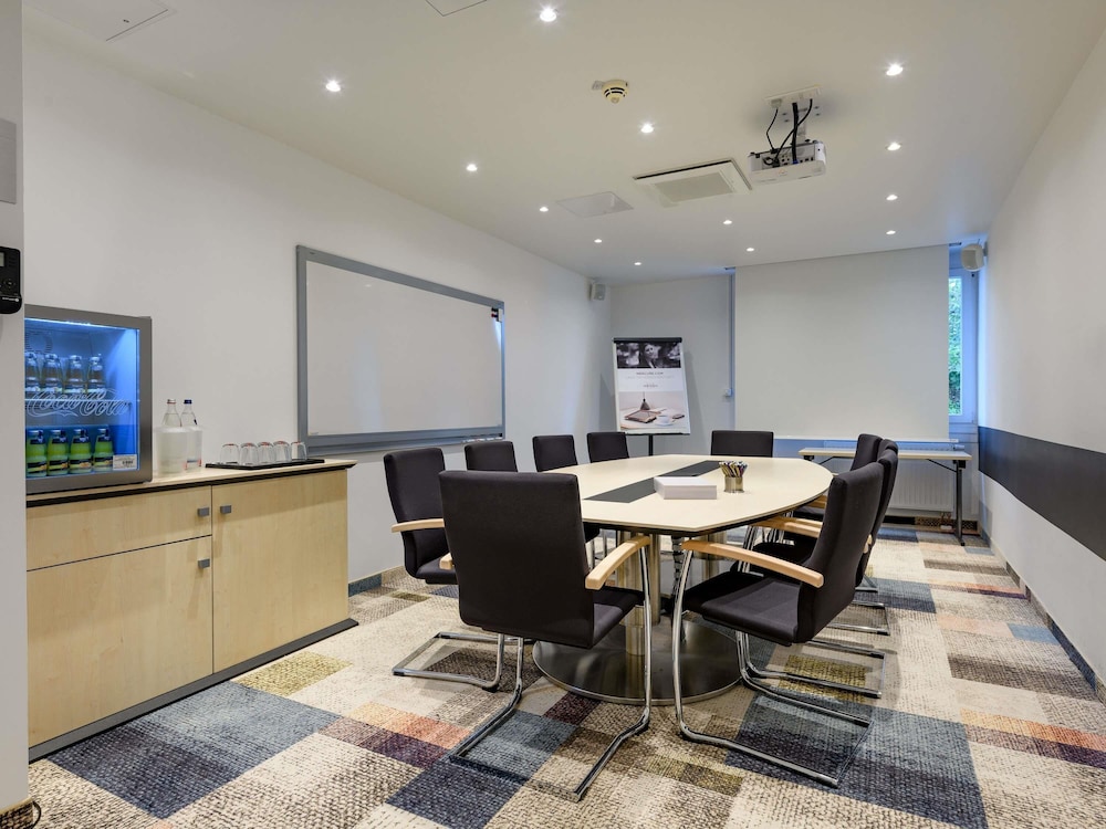 Mercure Hotel Koeln West 62/71