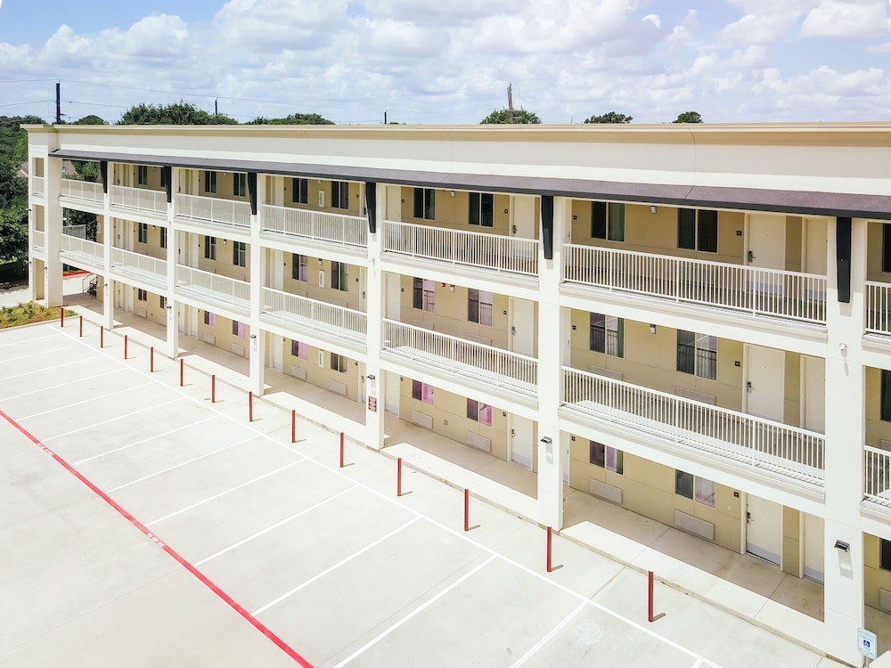 Palacio Royale Inn Boutique 3/51